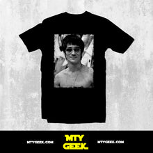 Load image into Gallery viewer, Playera Bruce Lee 2 Dragon Retro Película Vintage Unisex
