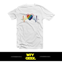Load image into Gallery viewer, Playera Latido Gay Arcoiris Orgullo Lgbt Rainbow Heart Beat
