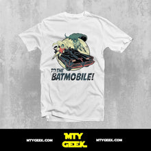 Load image into Gallery viewer, Playera Batman Mod. Batimovil Dc Comics Unisex
