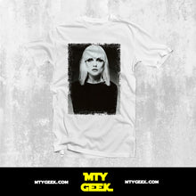 Load image into Gallery viewer, Playera Blondie Mod. Debbie Harry 2 Retro Vintage Unisex
